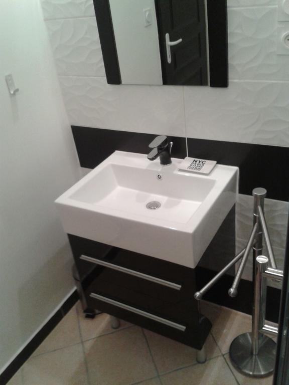 B&B Le Clos Des Cigales Cassis Room photo