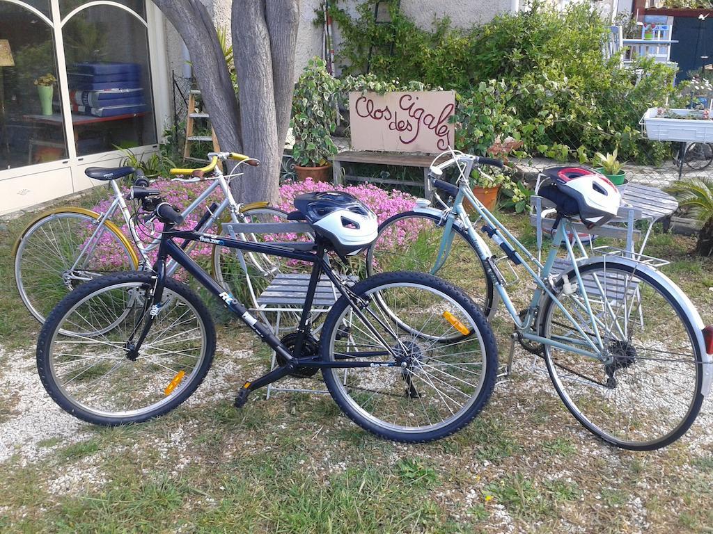 B&B Le Clos Des Cigales Cassis Exterior photo