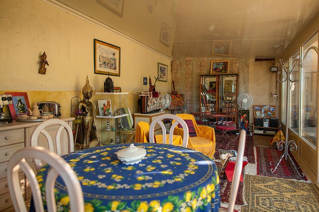 B&B Le Clos Des Cigales Cassis Exterior photo
